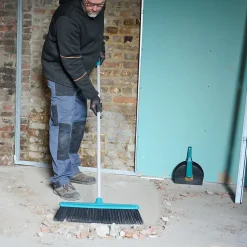 Balai brosse pour travaux intensifs poils rigide GoodHome bleu L.30 cm