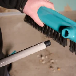 Balai brosse pour travaux intensifs poils rigide GoodHome bleu L.30 cm