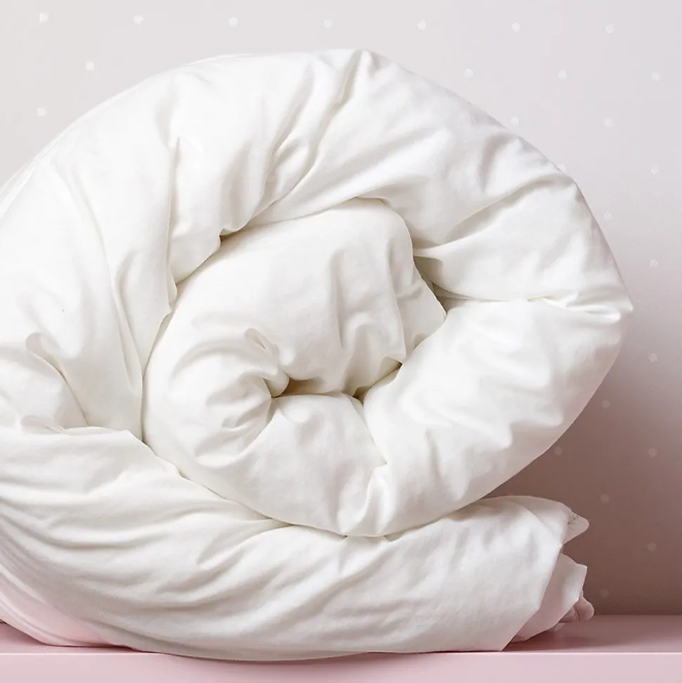 Couette blanche chaude anti-moustiques anti-punaises de lit 220x240 cm