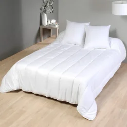 Couette blanche chaude anti-moustiques anti-punaises de lit 140x200 cm