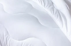 Couette chaude 140 x 200 cm polyester microfibre blanc 400g/m²