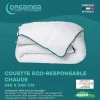 Couette chaude recyclée de DREAMEA en microfibre - 220 x 240 cm - 350 gr/ m² - Biais bleu - ROSA