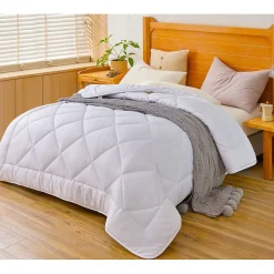 Couette en microfibre 200X200cm Blanche Herzberg HG22067WD