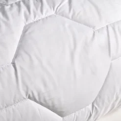 Couette HÔTEL Très Chaude 140x200cm