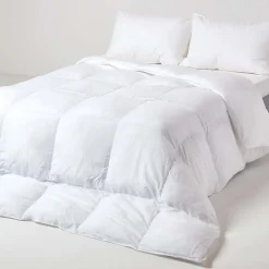 Couette légère été 155x220 cm - Couette 1 personne - Microfibre - HOMESCAPES