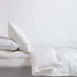 Couette légère été 135x200 cm - Couette 1 personne - Duvet d'oie - HOMESCAPES