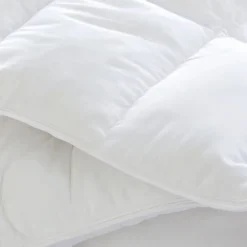 Couette naturelle - Chaude - 70% duvet anti-acarienne 280x240 cm APPALACHES