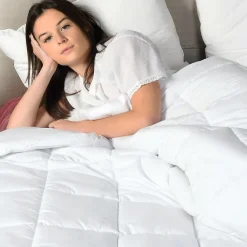 Couette naturelle - Chaude - 70% duvet anti-acarienne 280x240 cm APPALACHES