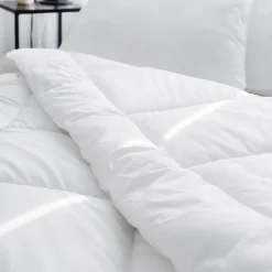 Couette été 260x240 cm CASTOR garnissage fibre polyester 200g/m2