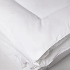 Couette été 200x200 cm CASTOR garnissage fibre polyester 200g/m2