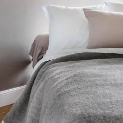 Couverture 100% pur laine vierge 220x240 cm PASTORALE blanchie