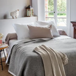 Couverture 100% pur laine vierge 240x260 cm PASTORALE blanchie
