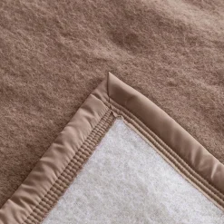 Couverture pure laine vierge Woolmark 500g/m² VOLTA 240x300 cm Marron Chamois