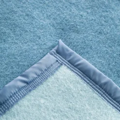 Couverture pure laine vierge Woolmark 500g/m² VOLTA 240x260 cm Bleu Azur