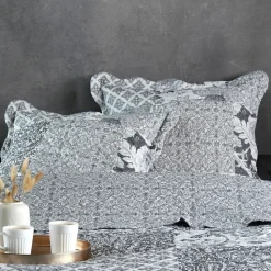 Couvre lit boutis réversible 260x240 avec 2 taies OCTAVIA