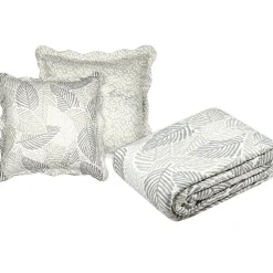 Couvre lit boutis réversible 260x240 avec 2 taies d'oreiller