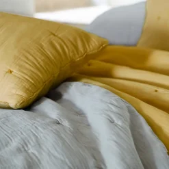 Couvre lit capitonné en mousseline de coton 180x240 cm ANDROS jaune jasmin