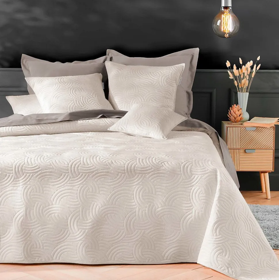 Couvre-lit 2 personnes matelassé 220x240 + 2 taies SOLANGE Naturel