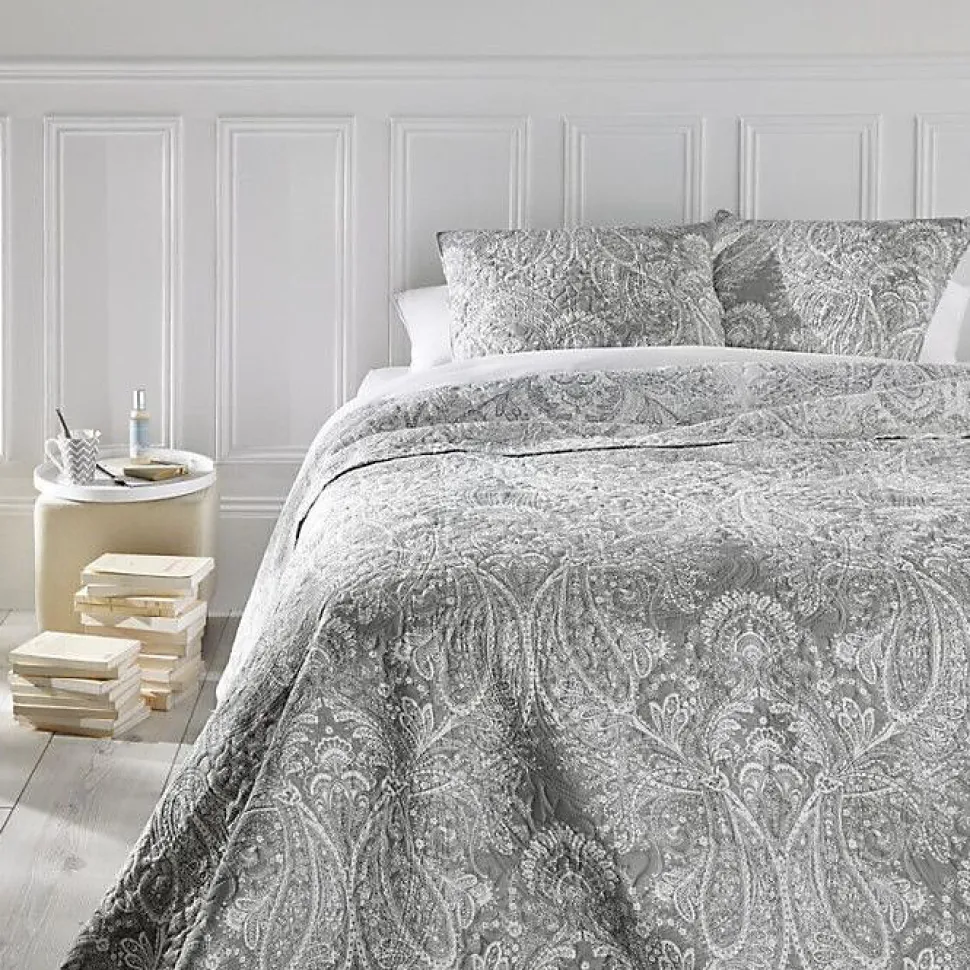 Dessus de lit 260 x 240 cm + 2 Taies 60 x 60 cm "Marie" Atmosphera - Gris