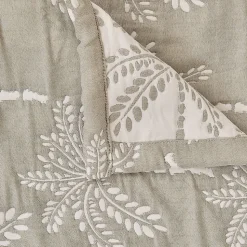 Dessus de lit Nuvia vert céladon 260x240cm - Atmosphera