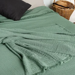 Dessus de lit 180x250 cm BREHAT 100% gaze de coton vert lichen