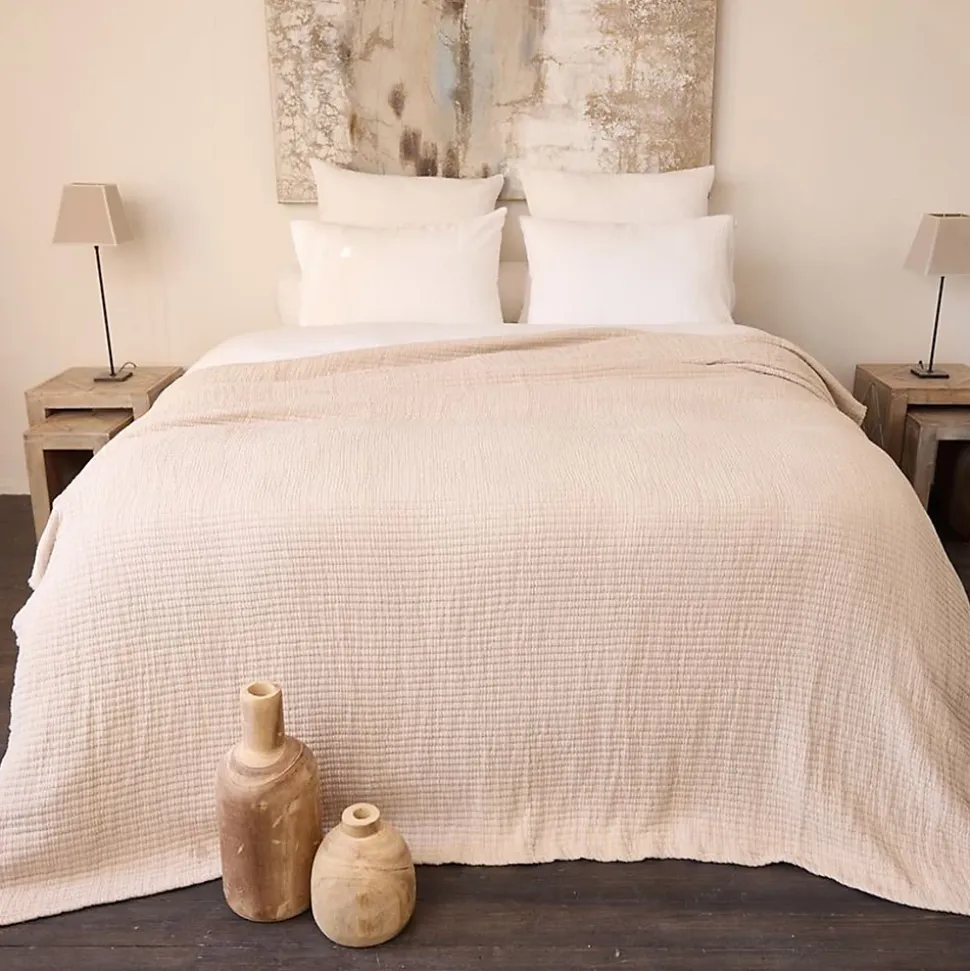 Dessus de lit 230x250 cm en coton lavé SEVILLE blanc latte