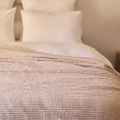 Dessus de lit 230x250 cm en coton lavé SEVILLE blanc latte