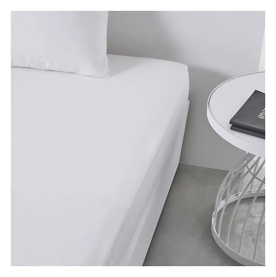 Drap housse TODAY Essential - 140 x 200+30 cm - 2 personnes - 100% Coton uni - Craie