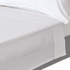 Drap plat satin rayé en coton égyptien 330 fils blanc, 230x255 cm - HOMESCAPES