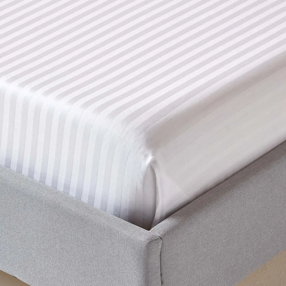 Drap plat satin rayé en coton égyptien 330 fils blanc, 180x290 cm - HOMESCAPES