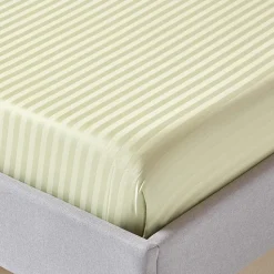 Drap plat satin rayé en coton égyptien 330 fils vert sauge, 275x275 cm - HOMESCAPES