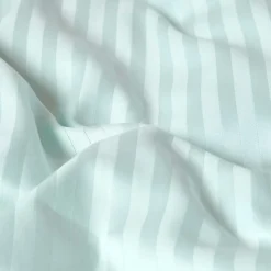 Drap plat satin rayé en coton égyptien 330 fils bleu, 275x275 cm - HOMESCAPES