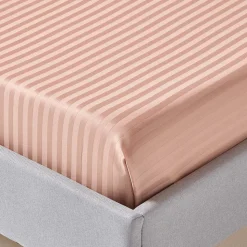 Drap plat satin rayé en coton égyptien 330 fils taupe, 240x300 cm - HOMESCAPES