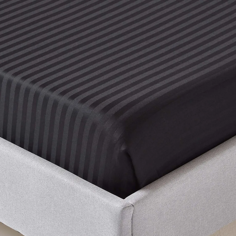 Drap plat satin rayé en coton égyptien 330 fils noir, 180x290 cm - HOMESCAPES