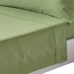 Drap plat uni en coton égyptien bio 400 fils vert mousse, 240x300 cm - HOMESCAPES