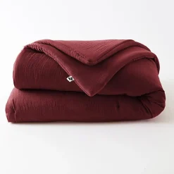 Edredon ou Bout de lit "Gaïa" toutes dimensions "Gaze de Coton" l'Effet Papillon - Gaia Lie de Vin - 180 x 240 cm