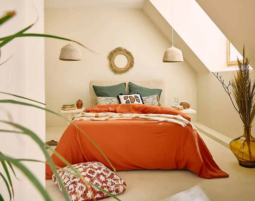 Goyave - lit coffre - 140x190 - en velours côtelé - sommier inclus - Best Mobilier