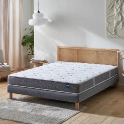Integral 3 - Matelas en mousse, accueil ferme - 160x200 cm