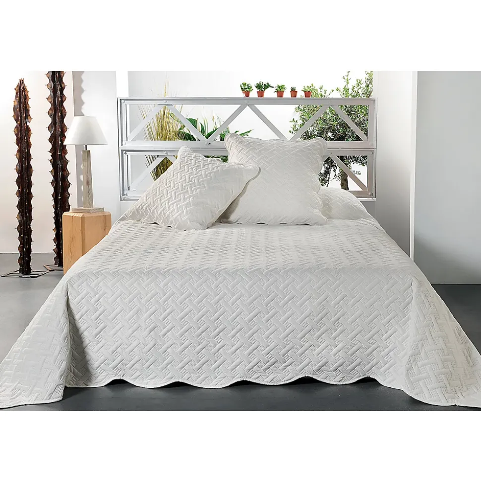 Jeté de lit aux formes géométriques surpiquées (180x240 cm - Ecru)