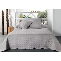 Jeté de lit aux formes géométriques surpiquées (250x260 cm - Gris clair)