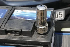 KS Tools - 700.1197 - Brosse de nettoyage pour cosses de batterie, 120 mm