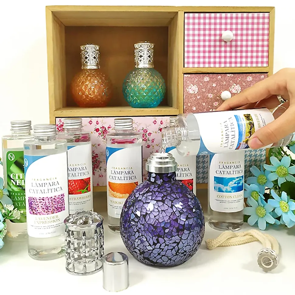 Lampe catalytique Blue Diamonds + Parfum Lavender Expression 200 ml - Élimine mauvaises odeurs, parfume et améliore qualité de air