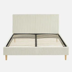 Lit avec sommier à lattes et tête de lit. L 202 x P 148 x H 89cm. blanc. finition velours côtelé (grosse côte)