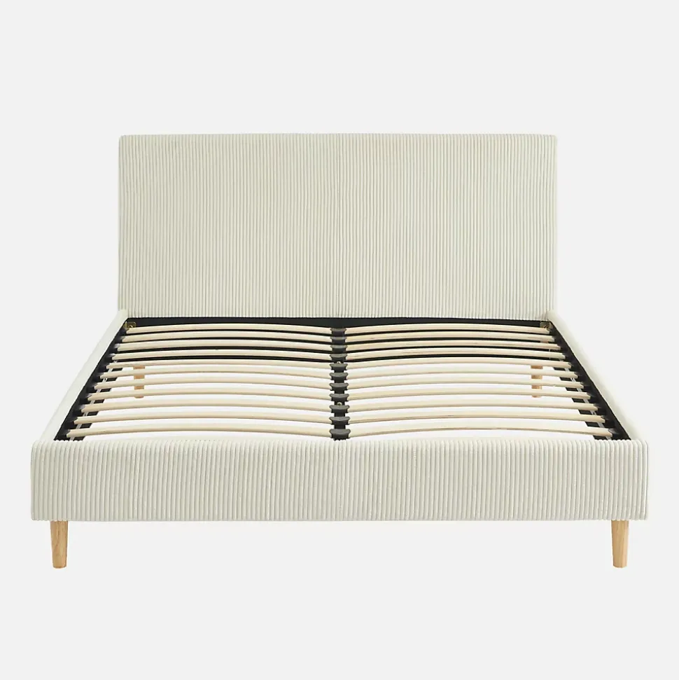 Lit avec sommier à lattes et tête de lit. L 202 x P 148 x H 89cm. blanc. finition velours côtelé (grosse côte)