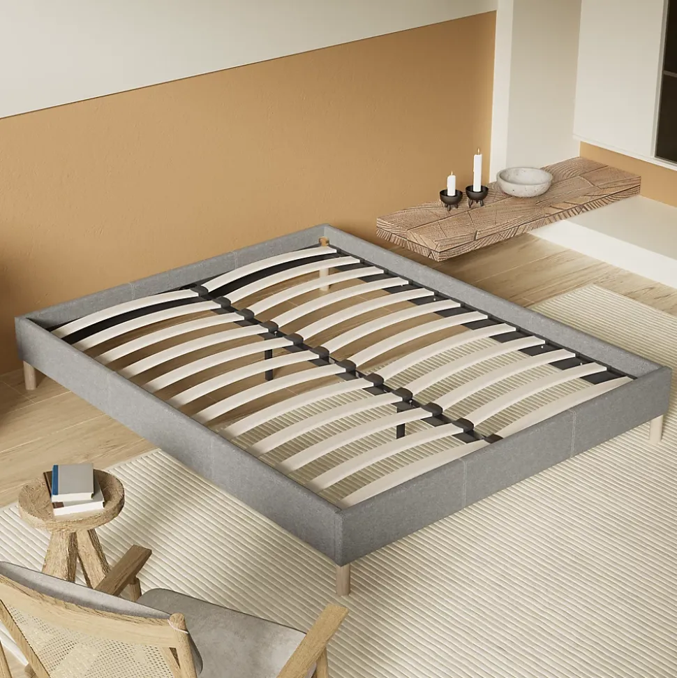 Lit avec sommier lattes en bois - 120x190 cm - Tissu Gris - Pieds en bois