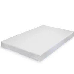 Lit cabane Sisimiut avec matelas 120 x 200 cm gris clair / blanc en.casa