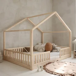 Lit cabane 140x200 barrières et sommier inclus pieds 1 cm Roxane Bois