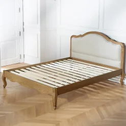 Lit double HENRY Style romantique en chêne et lin premium 140 x 190