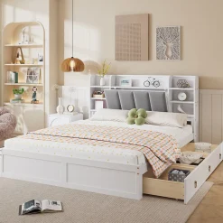 Lit Double 160x200 cm avec 3 Tiroirs Sur Roulettes, Rangement Sous Sommier, Tête de Lit avec Étagères - Pin Massif, Blanc Velours