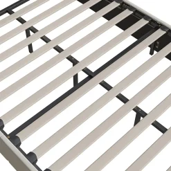 Lit double 140x200 cm en velours blanc cassé avec clous décoratifs, motif ondulé, sommier à lattes et rangement